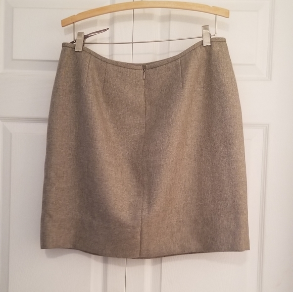 Le Suit skirt - Picture 2 of 3